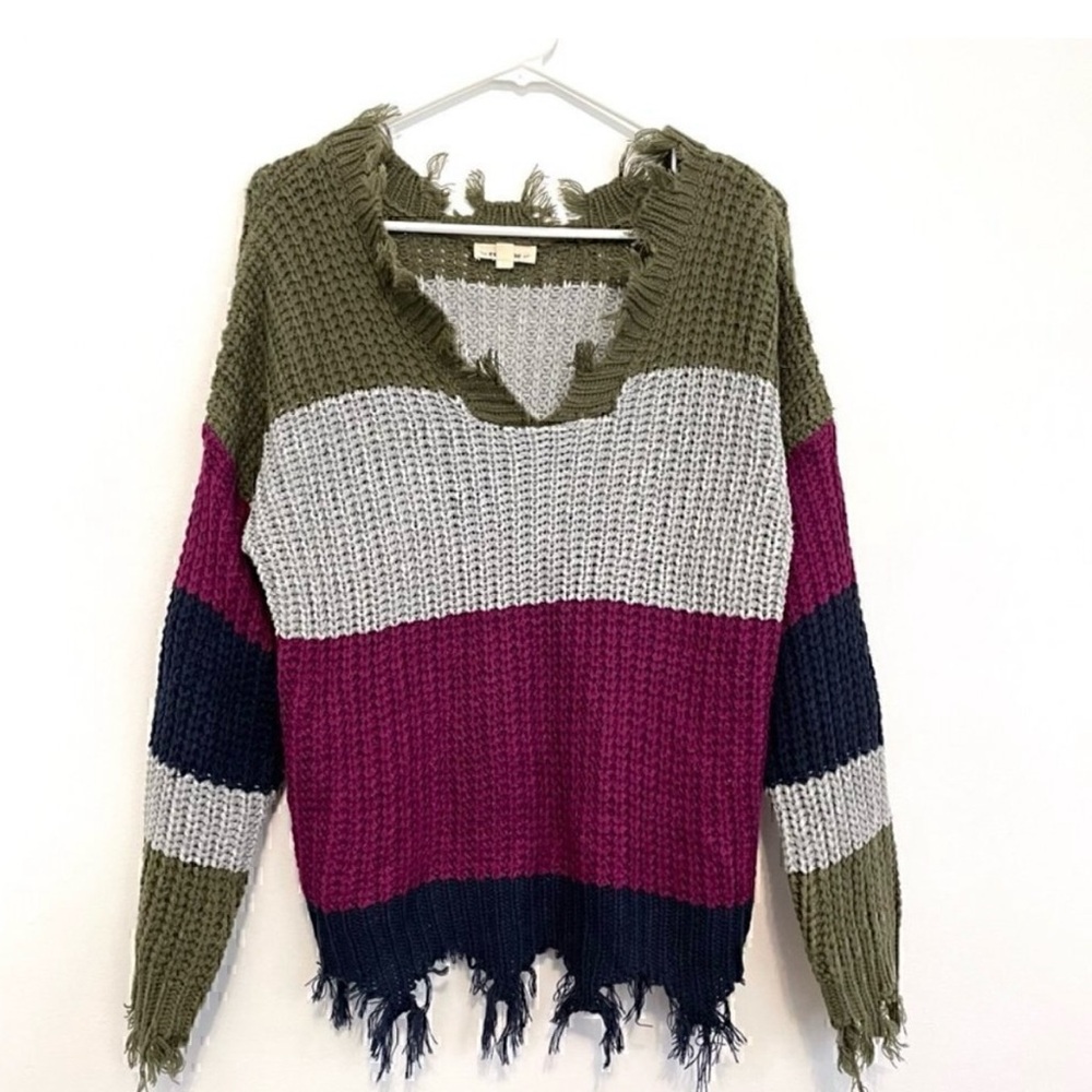EE:SOME Olive Green Gray Purple Colorblock Striped Chunky Distressed